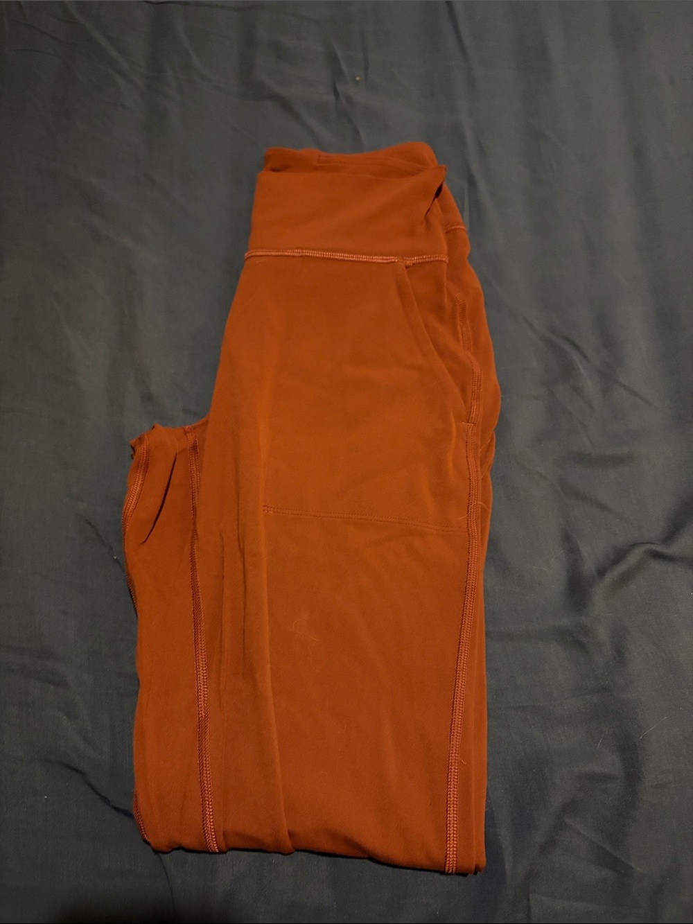 Like new lululemon align jogger size 4